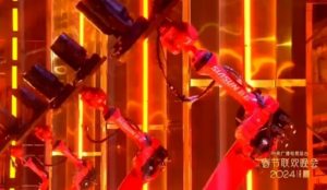 Heavy-duty industrial robots made their debut o... Heavy-duty industrial robots made their debut o...